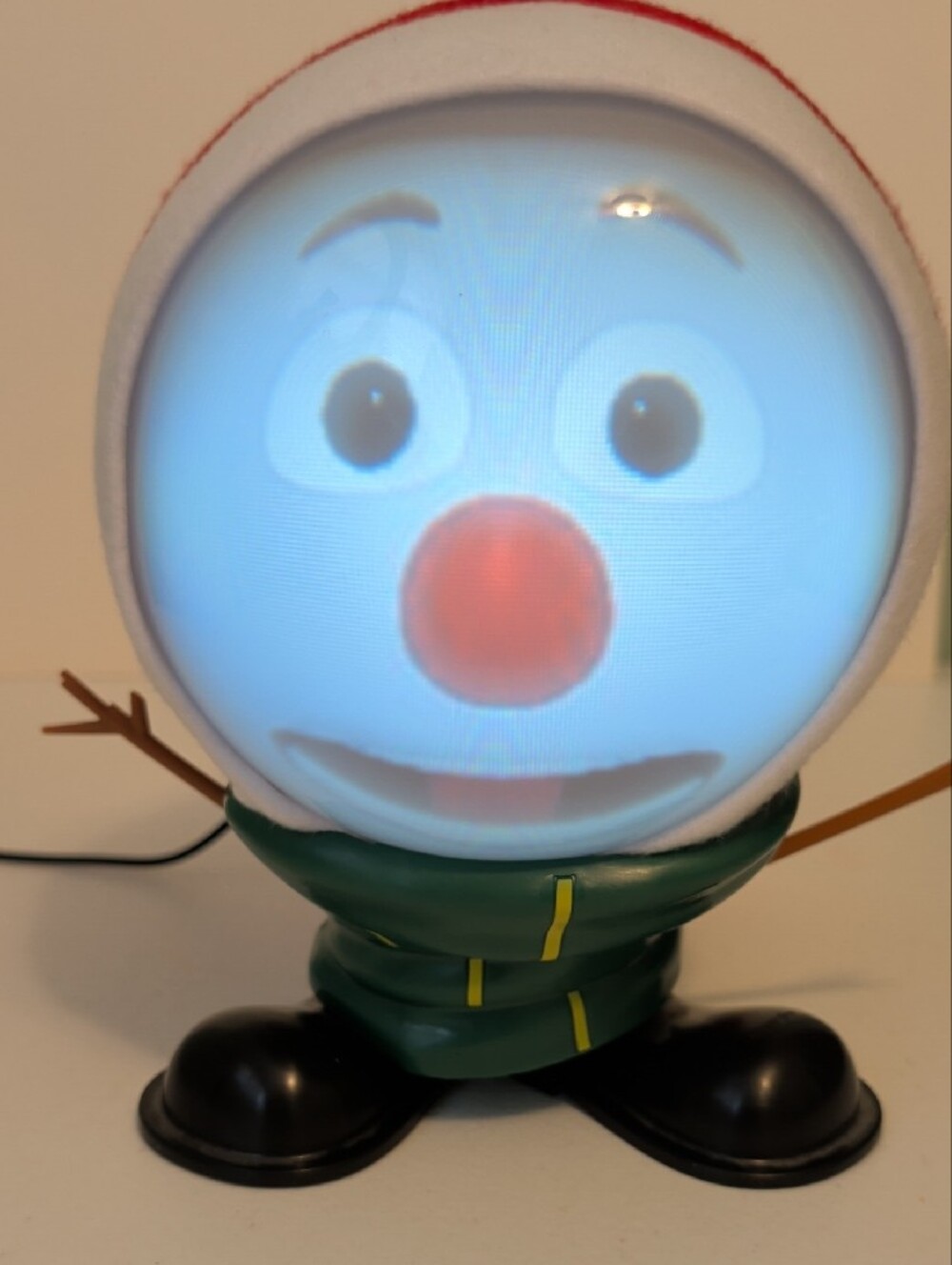 Mr. Chill 3D Animated Christmas Singing Character. - Picture 6 of 7